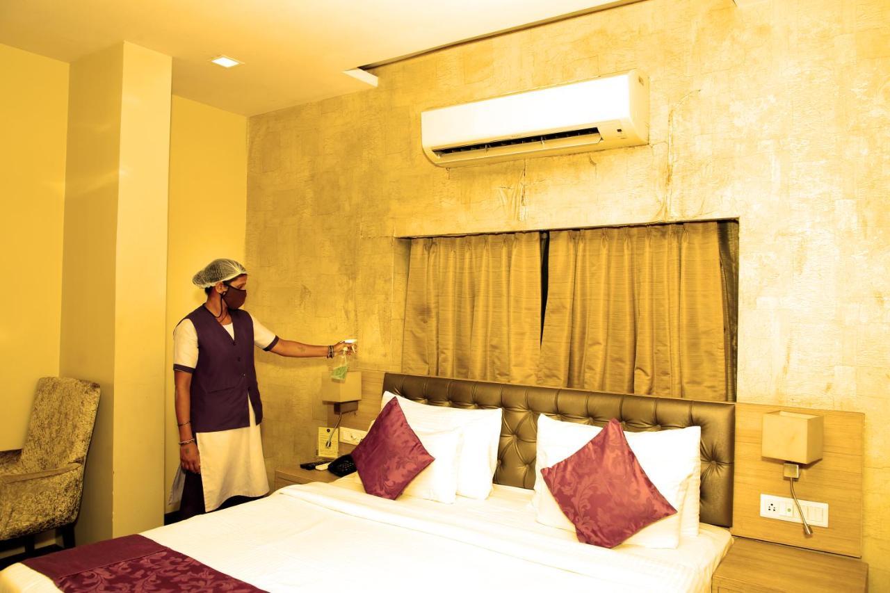 Hotel Kc Manor Jamshedpur Exterior foto